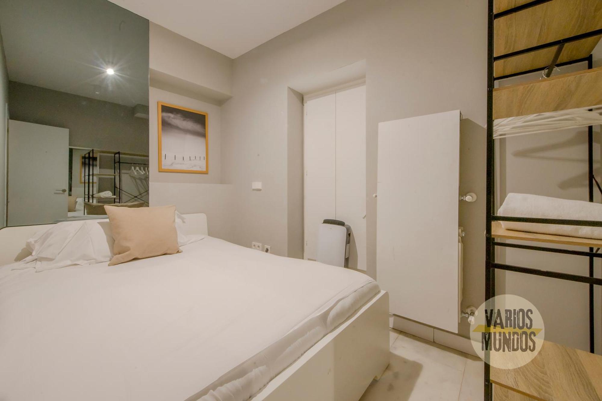 Appartamento Cool Duplex Bajo 7pax Cerca De Tirso De Molina E2 *